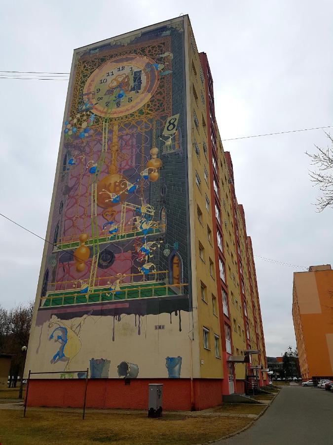 Panel Hause Kazincbarcika Apartamento Exterior foto