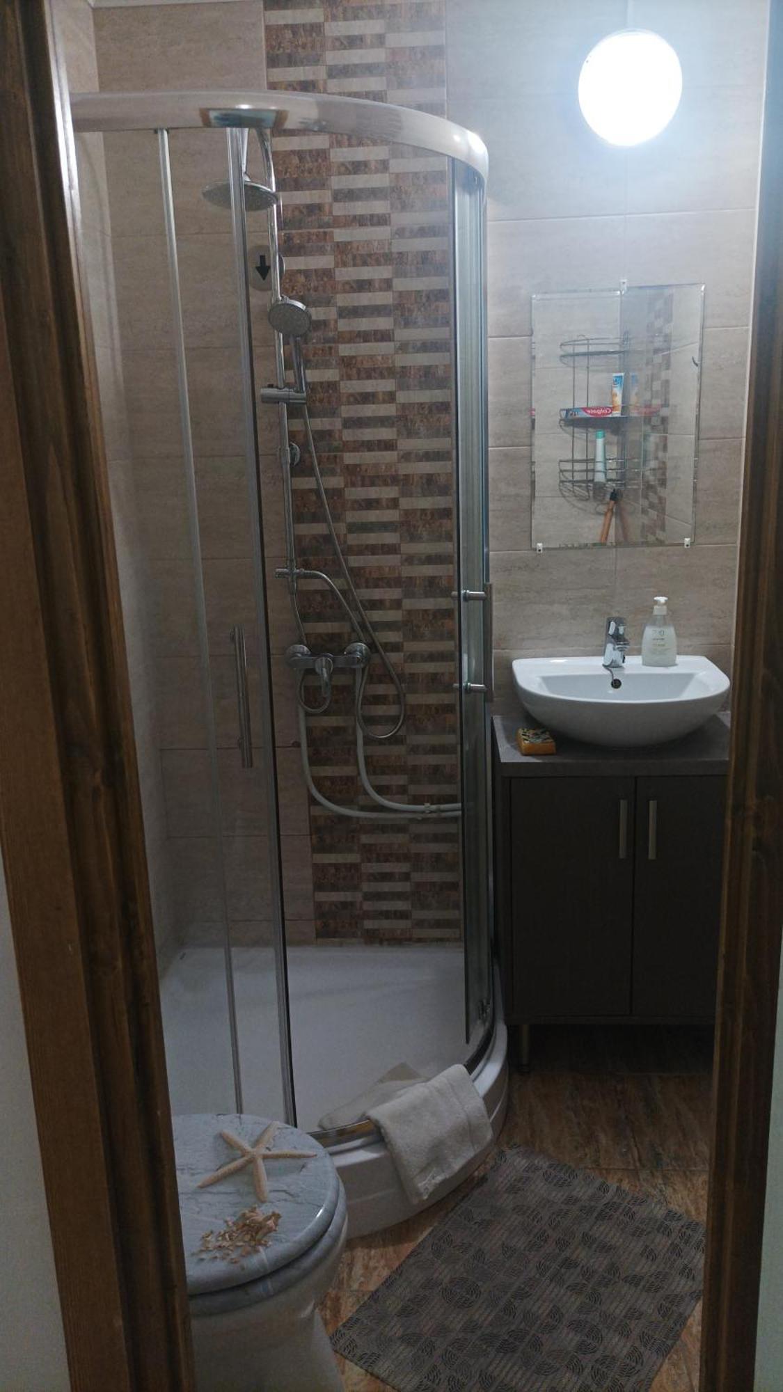 Panel Hause Kazincbarcika Apartamento Exterior foto